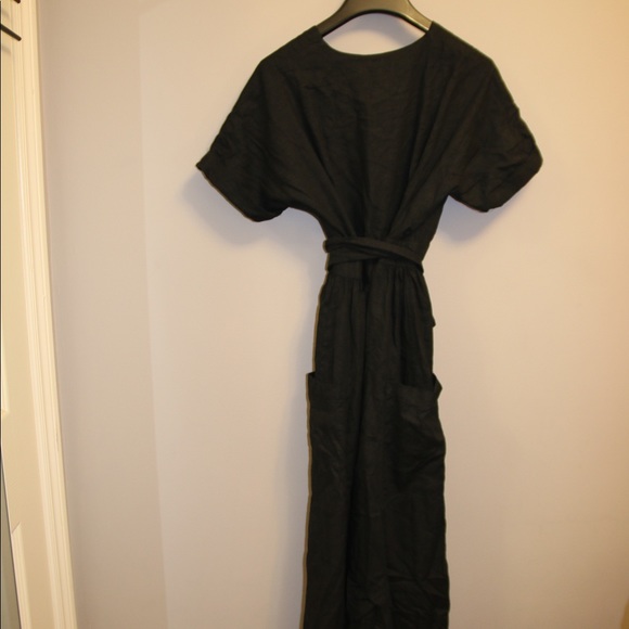 UO | Linen Wrap Black Dress | XS - Picture 9 of 11